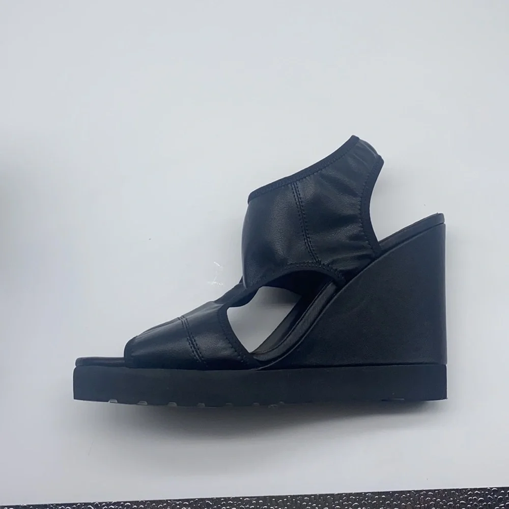 Kennith Cole Reaction - Monkey Business Black Leather Platform Wedge Size 8.5